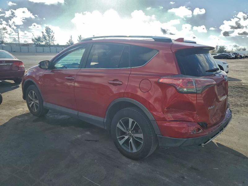 Photo 2 from auction – 2016 TOYOTA RAV4 XLE with VIN 2T3WFREV2GW255336