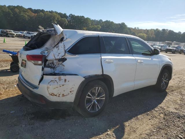Photo 3 from auction – 2017 TOYOTA HIGHLANDER with VIN 5TDZARFH3HS027420