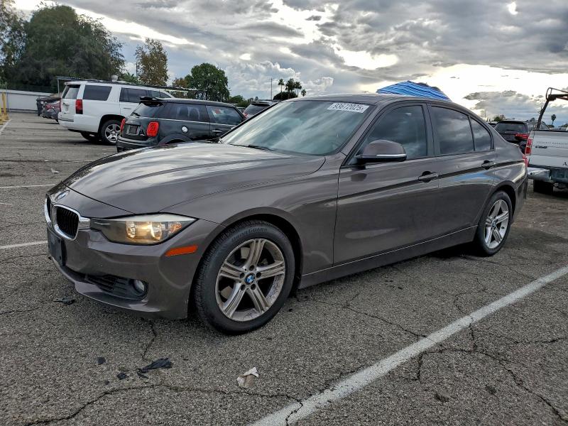 BMW 328 I SULE 2013 z numerem VIN WBA3C1C59DF436752 - Zdjęcie z aukcji