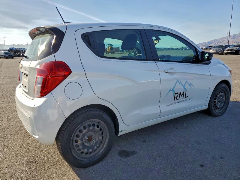 Photo 3 from auction – 2018 CHEVROLET SPARK LS with VIN KL8CB6SA8JC474271