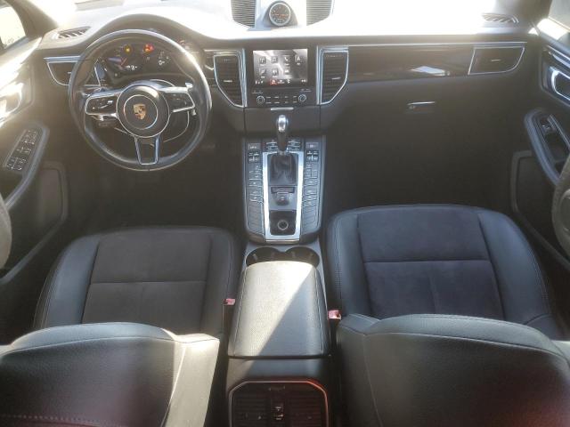 Photo 8 from auction – 2017 PORSCHE MACAN with VIN WP1AA2A56HLB06288