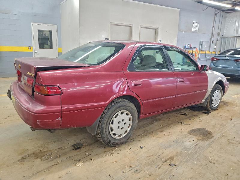 Photo 3 from auction – 1997 TOYOTA CAMRY CE with VIN 4T1BG22K7VU032132