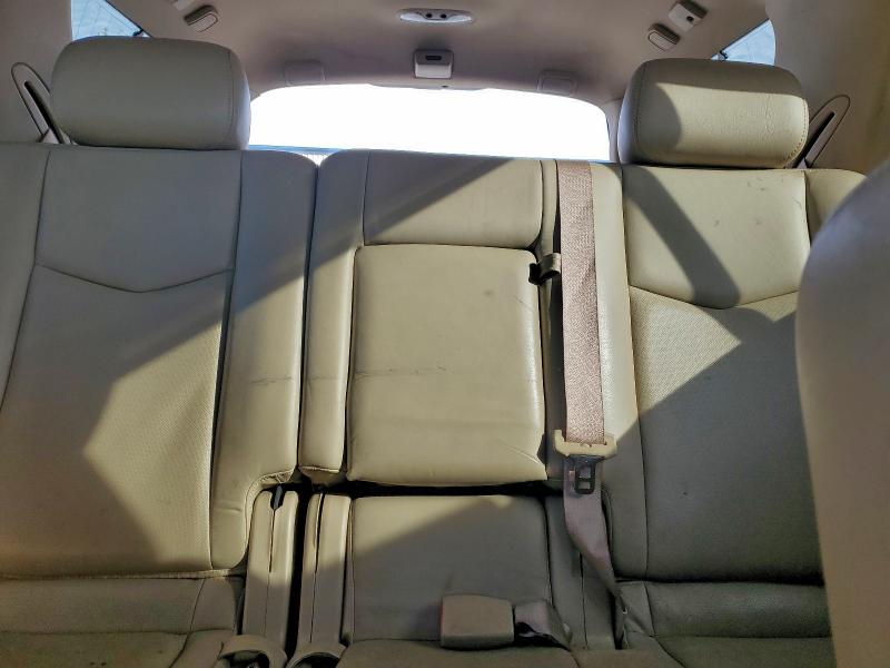 Photo 10 from auction – 2006 CADILLAC SRX with VIN 1GYEE637860166532