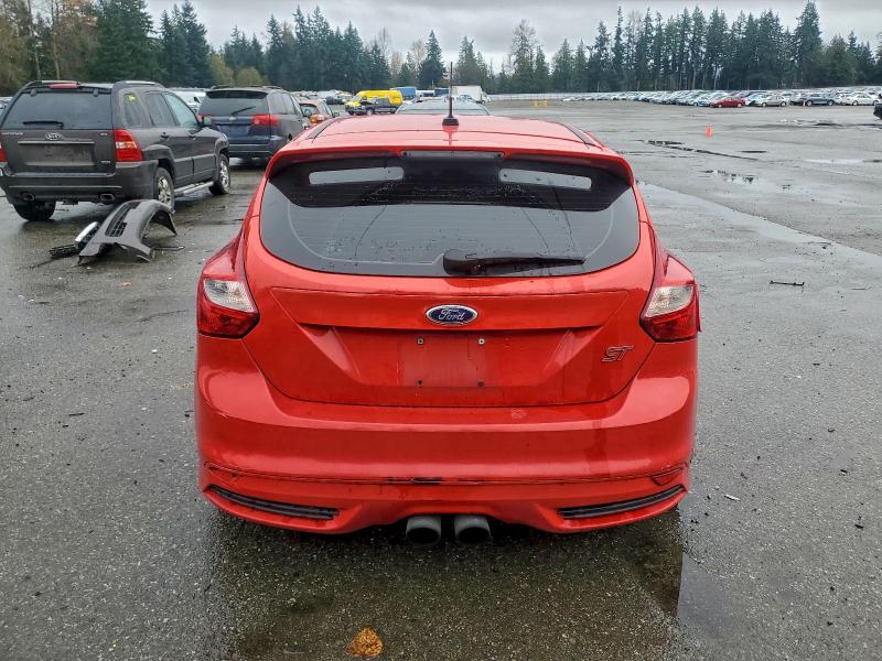 Photo 6 from auction – 2014 FORD FOCUS ST with VIN 1FADP3L90EL433550