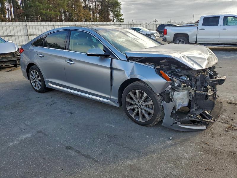 Photo 4 from auction – 2016 HYUNDAI SONATA SPO with VIN 5NPE34AF0GH287456