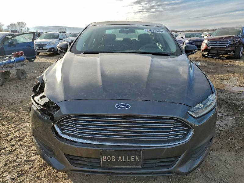 Photo 5 from auction – 2016 FORD FUSION SE with VIN 3FA6P0H79GR212127