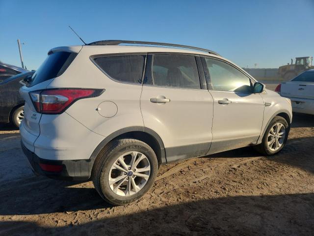 Photo 3 from auction – 2017 FORD ESCAPE with VIN 1FMCU0GD4HUD83922