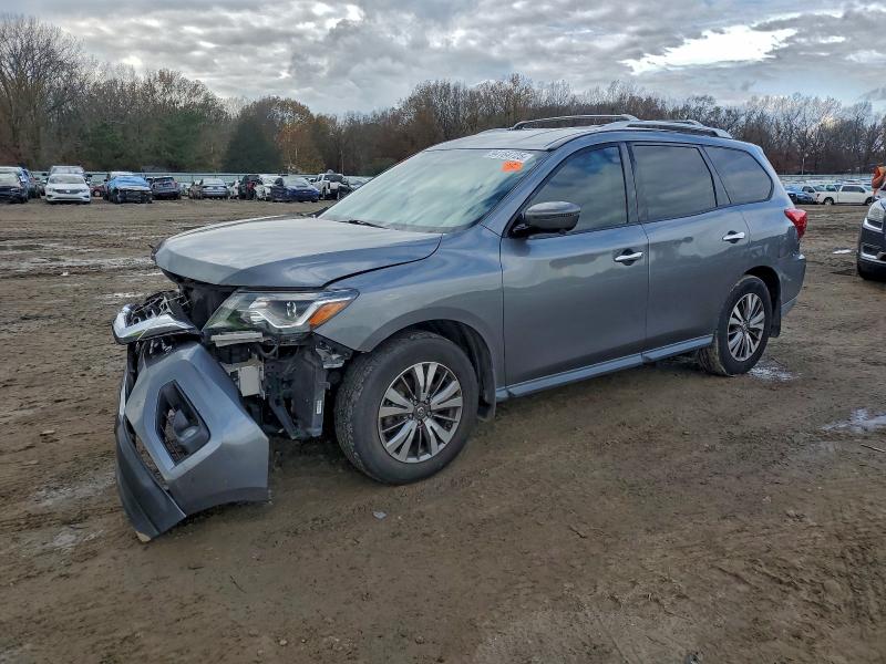 NISSAN PATHFINDER 2018 with VIN 5N1DR2MN5JC618600 - Photo from auction