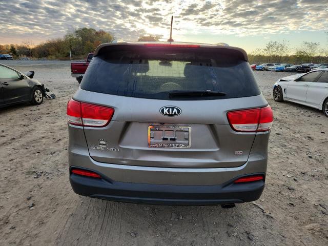 Photo 6 from auction – 2016 KIA SORENTO LX with VIN 5XYPG4A31GG102485