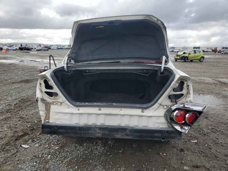 Photo 6 from auction – 2005 TOYOTA CAMRY LE with VIN JTDBE32K653002674