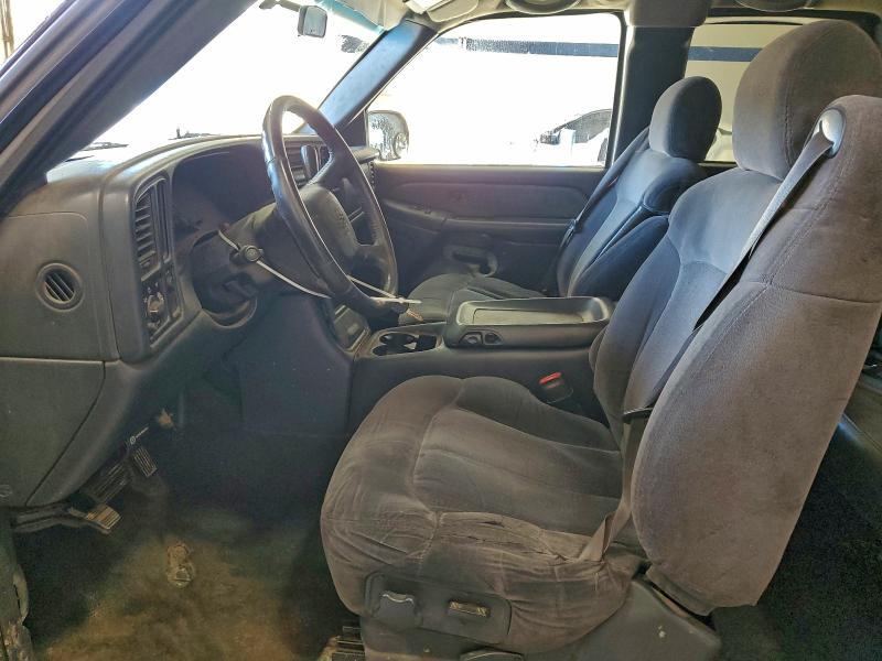 Photo 7 from auction – 2001 CHEVROLET SILVERADO with VIN 2GCEC19VX11356480