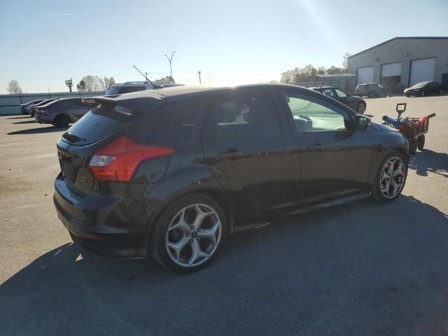Photo 3 from auction – 2013 FORD FOCUS ST with VIN 1FADP3L93DL196809