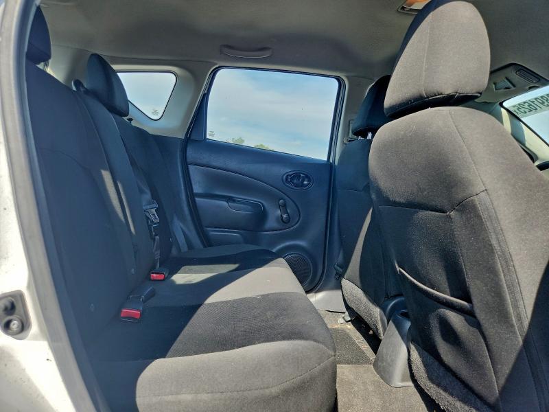 Photo 10 from auction – 2015 NISSAN VERSA NOTE with VIN 3N1CE2CP4FL436190