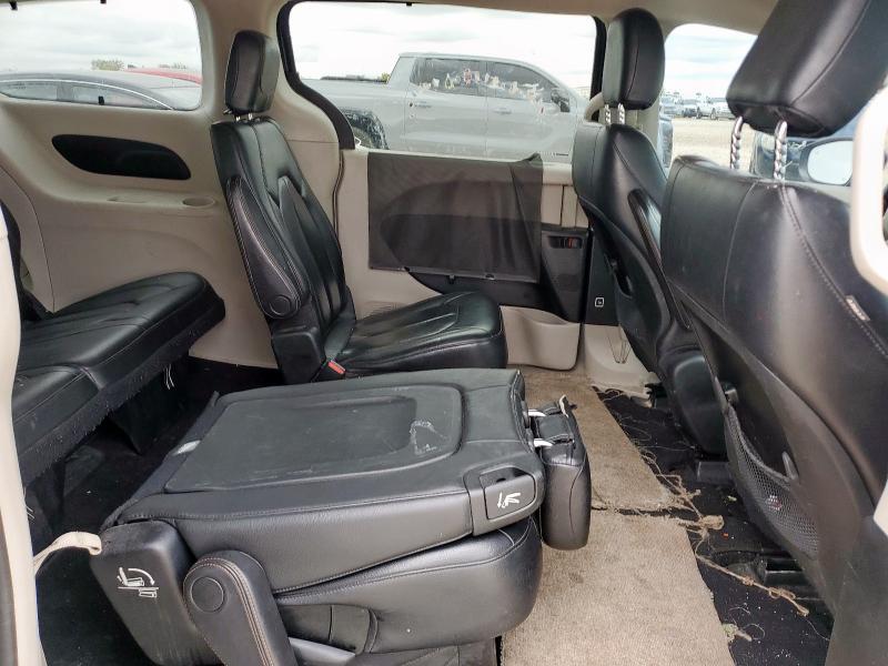 Photo 11 from auction – 2019 CHRYSLER PACIFICA T with VIN 2C4RC1BG8KR551025
