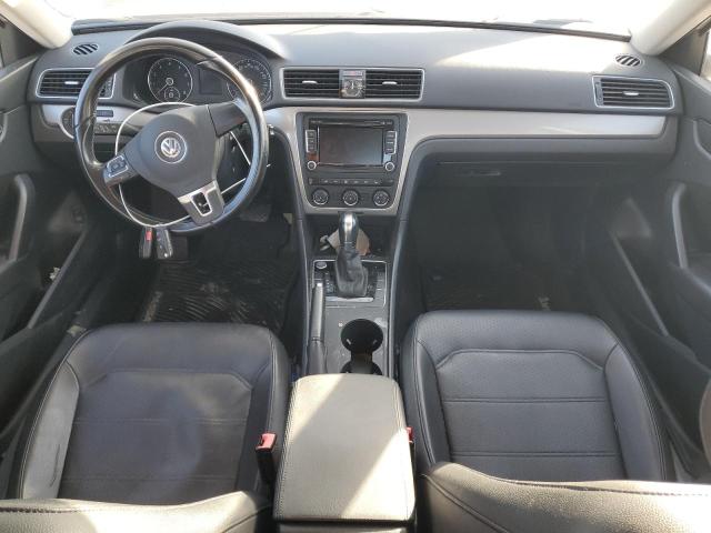 Photo 8 from auction – 2015 VOLKSWAGEN PASSAT with VIN 1VWAS7A38FC112596
