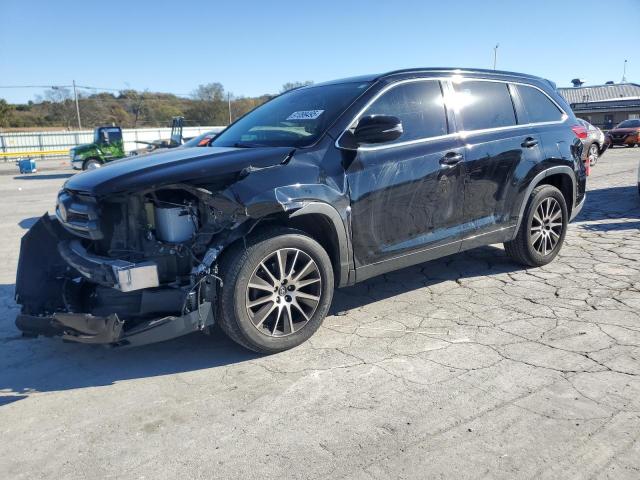 TOYOTA HIGHLANDER 2017 with VIN 5TDKZRFH3HS513686 - Photo from auction