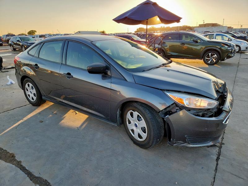 Photo 4 from auction – 2017 FORD FOCUS with VIN 1FADP3E2XHL299120