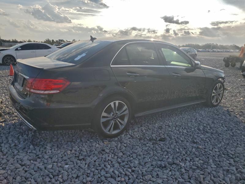 Photo 3 from auction – 2014 MERCEDES-BENZ E with VIN WDDHF5KB1EB047858