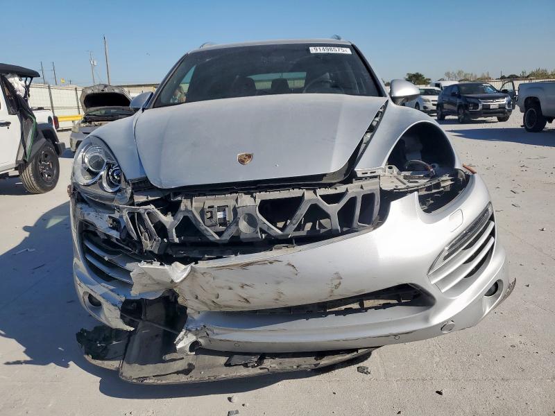 Photo 5 from auction – 2013 PORSCHE CAYENNE with VIN WP1AF2A24DLA41068