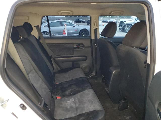 Photo 11 from auction – 2011 TOYOTA SCION with VIN JTLZE4FEXB1120635
