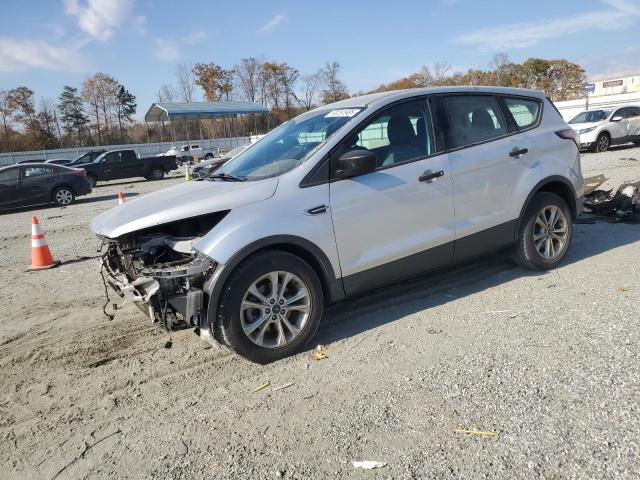 Photo 1 from auction – 2017 FORD ESCAPE S with VIN 1FMCU0F71HUE12661