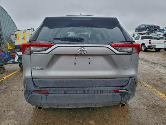 Photo 6 from auction – 2019 TOYOTA RAV4 with VIN JTMH1RFV5KD510153