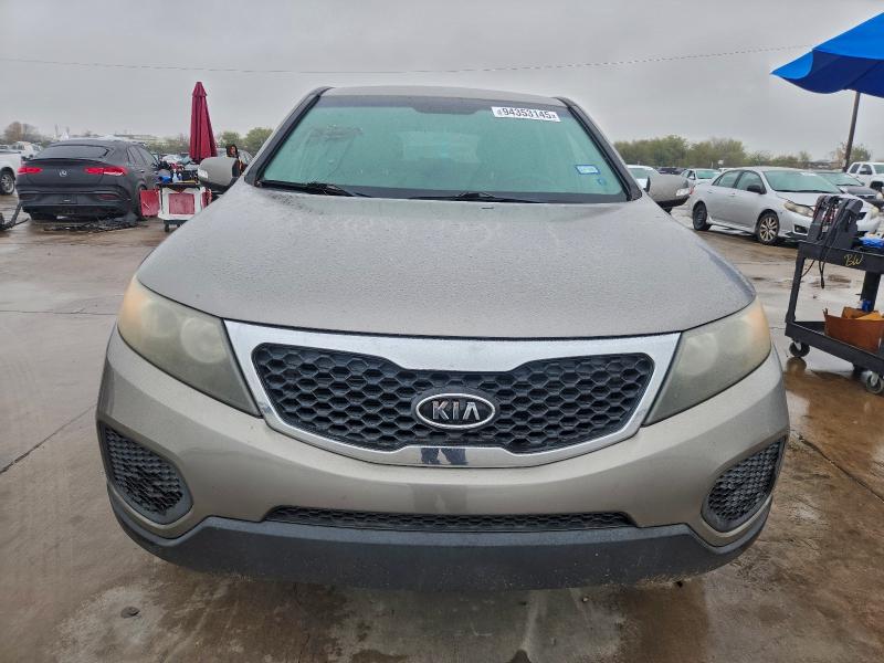 Photo 5 from auction – 2011 KIA SORENTO BA with VIN 5XYKT3A14BG085219