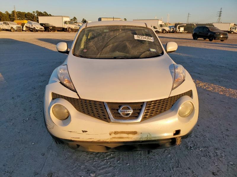 Photo 5 from auction – 2014 NISSAN JUKE S with VIN JN8AF5MR2ET350572
