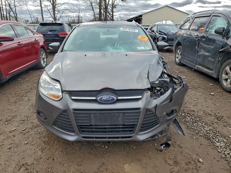 Photo 5 from auction – 2014 FORD FOCUS SE with VIN 1FADP3F21EL446225