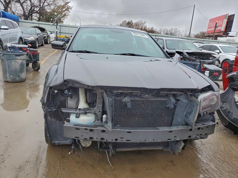 Photo 5 from auction – 2014 CHRYSLER 300 S with VIN 2C3CCABGXEH373283