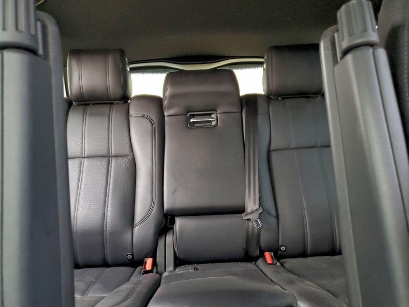Photo 10 from auction – 2016 LAND ROVER RANGE ROVE with VIN SALGS2KF7GA306860