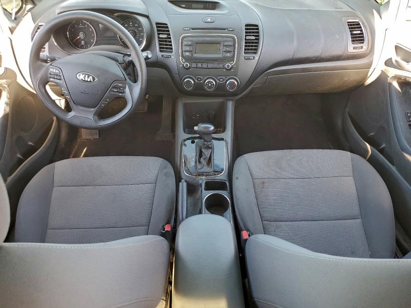 Photo 8 from auction – 2018 KIA FORTE LX with VIN 3KPFK4A74JE230706