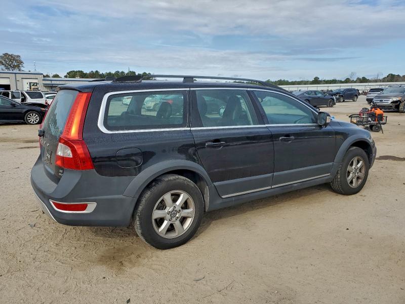Photo 3 from auction – 2010 VOLVO XC70 3.2 with VIN YV4960BZ0A1076599