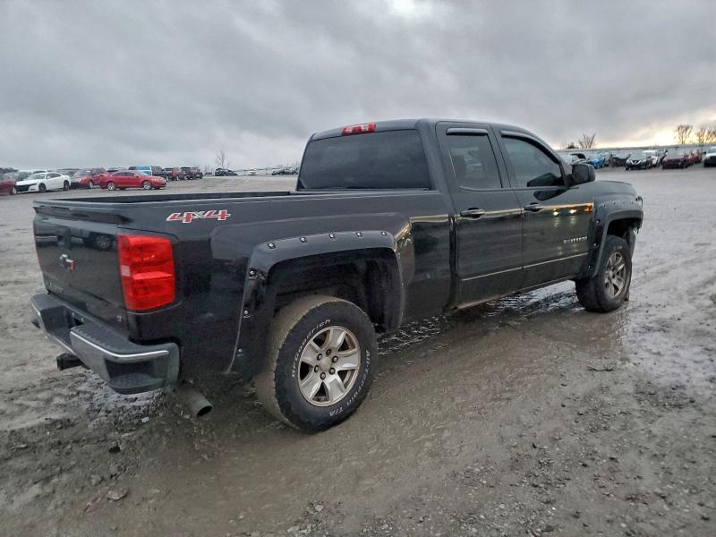 Photo 3 from auction – 2015 CHEVROLET SILVERADO with VIN 1GCVKREC8FZ328388