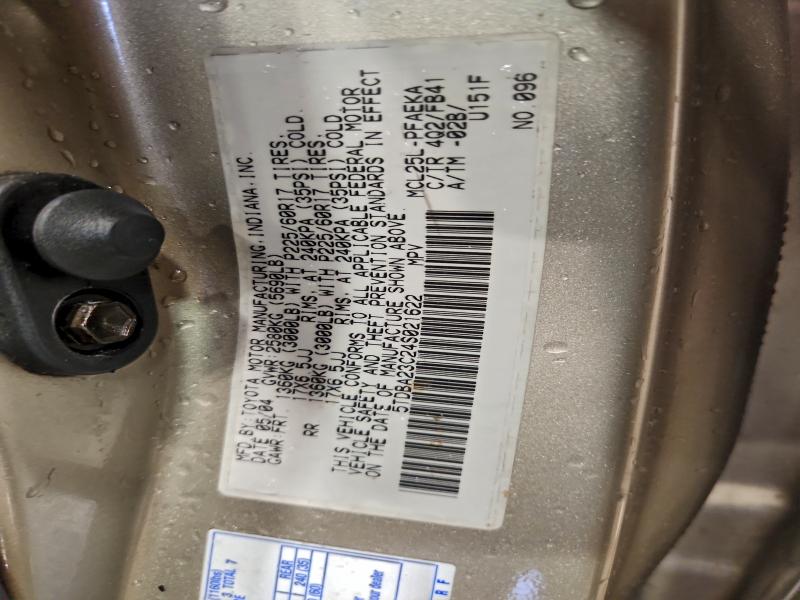 Photo 14 from auction – 2004 TOYOTA SIENNA LE with VIN 5TDBA23C24S021622