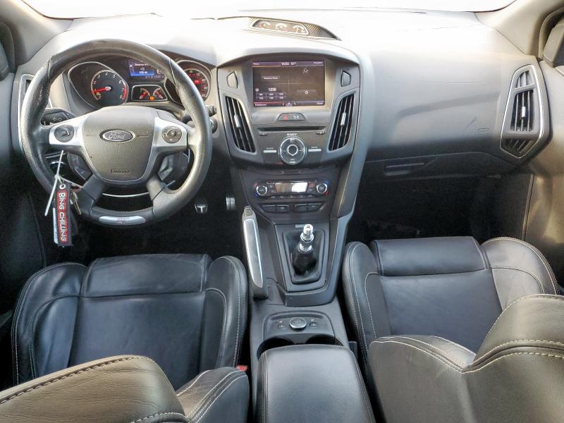Photo 8 from auction – 2013 FORD FOCUS ST with VIN 1FADP3L96DL196917