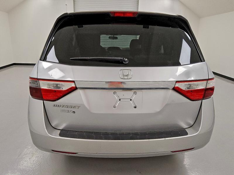 Photo 6 from auction – 2011 HONDA ODYSSEY LX with VIN 5FNRL5H25BB010240