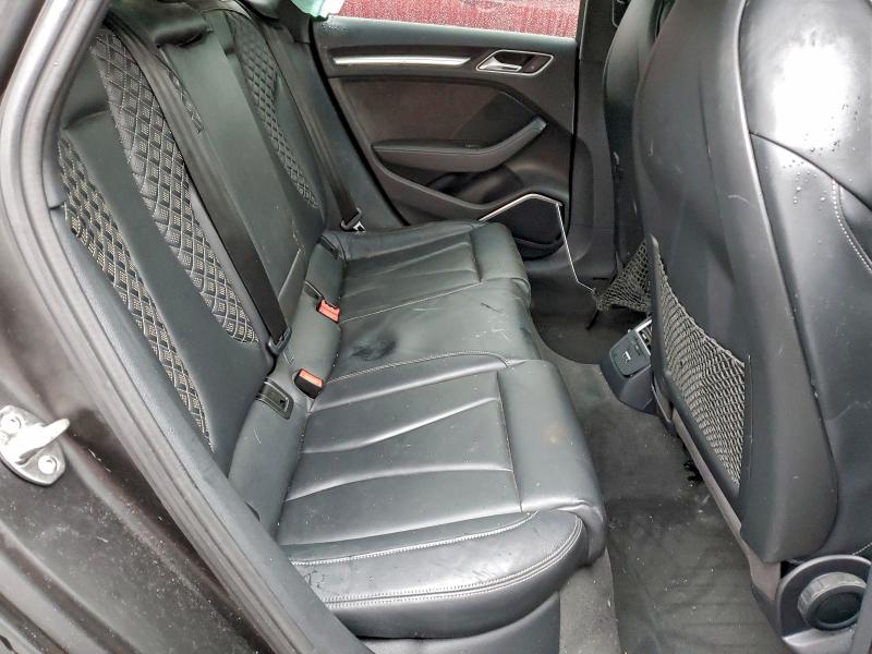 Photo 10 from auction – 2019 AUDI RS3 with VIN WUABWGFF2KA907604