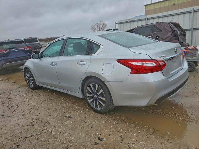 Photo 2 from auction – 2017 NISSAN ALTIMA 2.5 with VIN 1N4AL3AP4HC179703