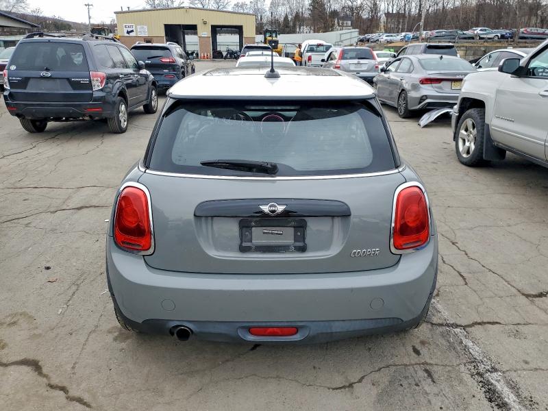 Photo 6 from auction – 2017 MINI COOPER with VIN WMWXP5C34H2G60569