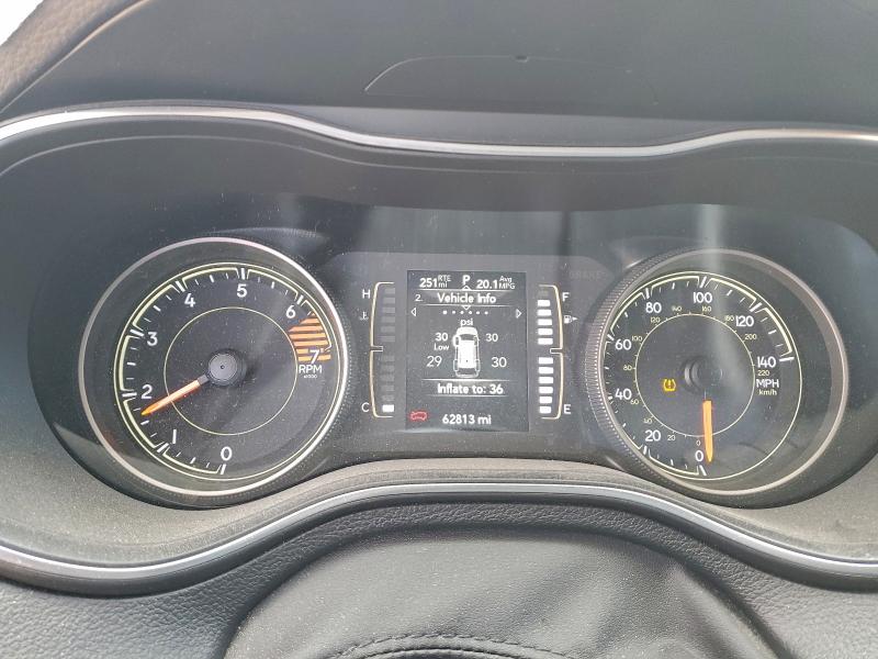 Photo 9 from auction – 2019 JEEP CHEROKEE L with VIN 1C4PJLCB8KD381974
