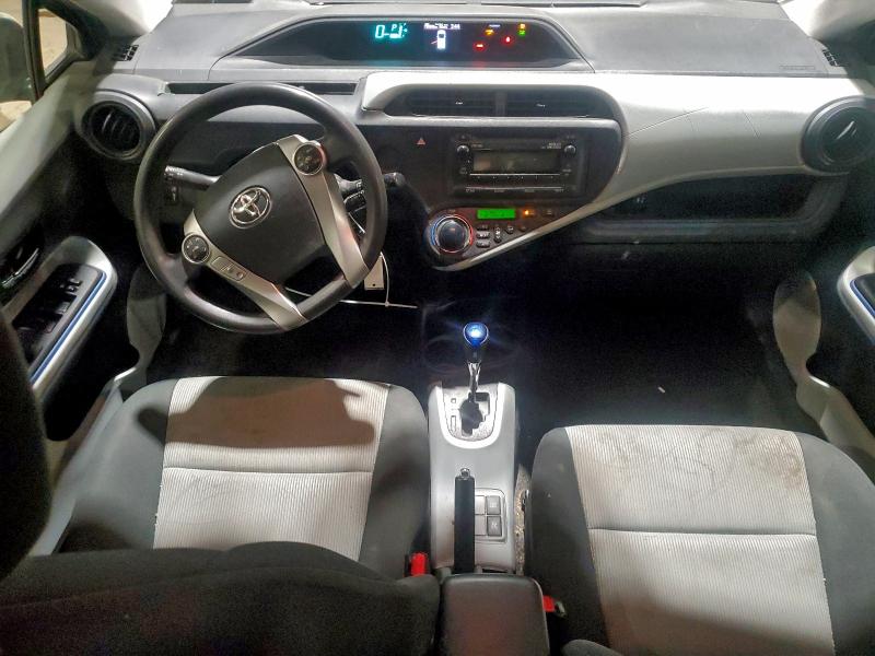Photo 8 from auction – 2012 TOYOTA PRIUS C with VIN JTDKDTB34C1520805