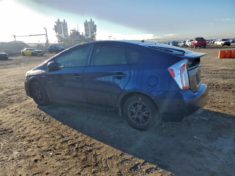 Photo 2 from auction – 2015 TOYOTA PRIUS with VIN JTDKN3DU0F1938222