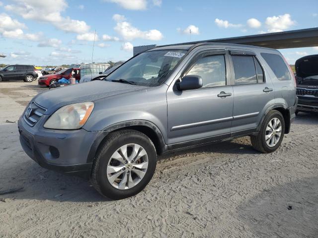 HONDA CR-V 2005 with VIN JHLRD78915C032357 - Photo from auction