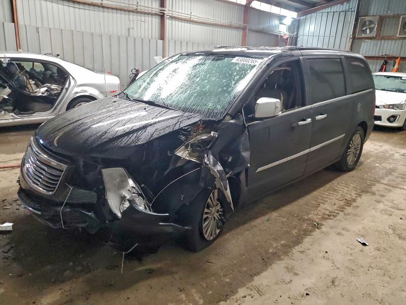 CHRYSLER TOWN & COU 2016 with VIN 2C4RC1CG8GR233072 - Photo from auction
