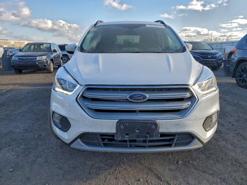 Photo 5 from auction – 2019 FORD ESCAPE SEL with VIN 1FMCU9HD3KUB25160