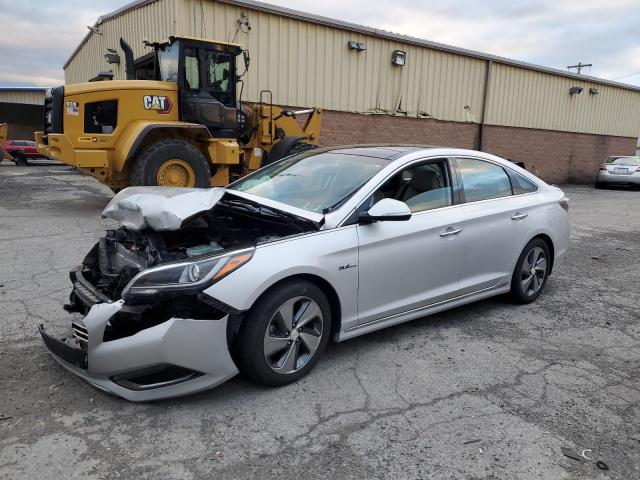 HYUNDAI SONATA HYB 2017 with VIN KMHE34L13HA048831 - Photo from auction