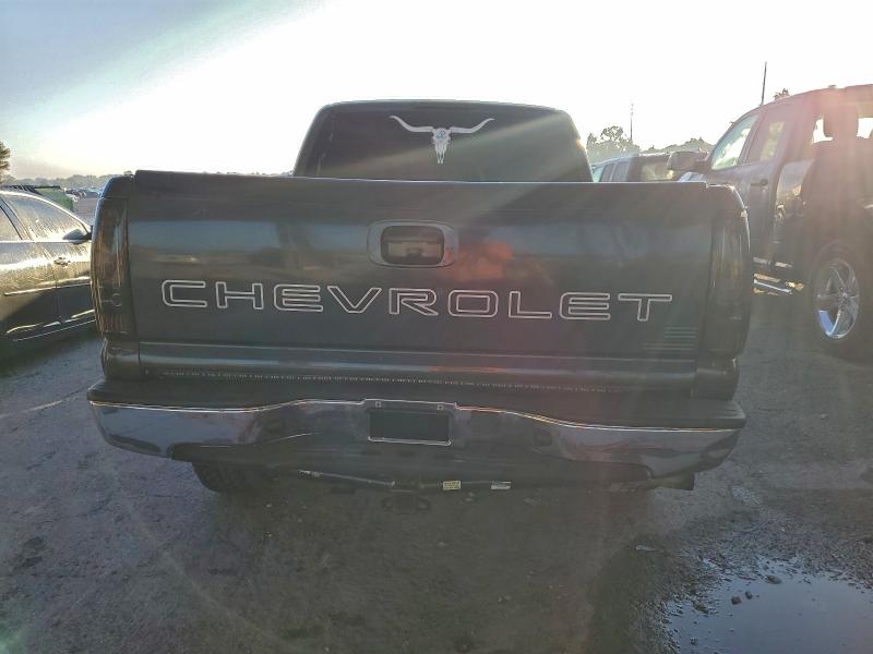 Photo 6 from auction – 2003 CHEVROLET SILVERADO with VIN 2GCEC19X331173667