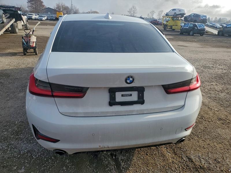 Photo 6 from auction – 2020 BMW 330XI with VIN 3MW5R7J05L8B21231