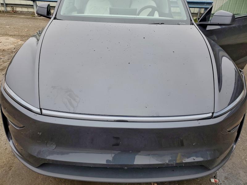 Photo 11 from auction – 2026 TESLA MODEL Y with VIN 7SAYGDEEXTF330408